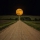 La lune est un astre mystérieux...