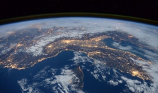 Existe-t-il une neuvième planète ? 